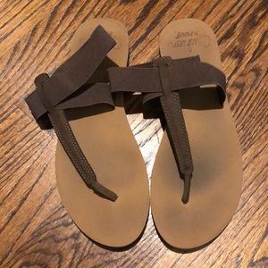 Brown Reef Sandals